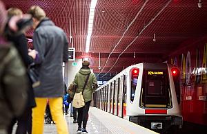 Metro dojedzie do Wawra? Radni walczą o przedłużenie linii M5