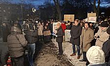 Problemy lokatorów bloków przy Górczewskiej. "40 lat tu żyjemy i teraz mam oddać mieszkanie?"