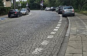 Krajewskiego do pilnej przebudowy. ZDM: "Priorytetem jest droga rowerowa na Mickiewicza"