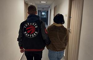 Podszywali się pod pracowników administracji. Okradli siedem mieszkań