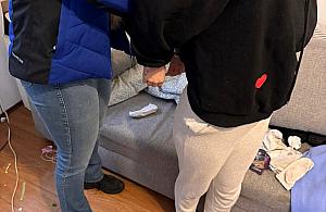 Wyłudzili od 91-latki 50 tys. zł. Policja zatrzymała 24-latków