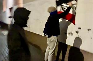 Po pościgu zatrzymali nastolatków za graffiti