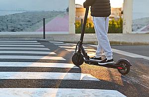 Jazda hulajnogą po alkoholu. 50-latek dostał 2500 zł mandatu