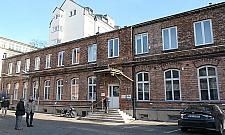 Bezcenny relikt fabryczny przy Hożej 51 stał się zabytkiem