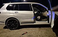 Pobili mężczyznę młotkiem w zaparkowanym aucie. Interweniowali policjanci