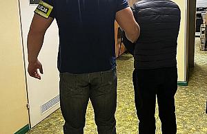 Nielegalny tytoń i papierosy bez akcyzy. Policja zatrzymała 37-latka