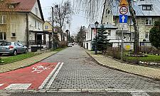 Ulica z ograniczeniem do 30 km/h z dodatkowymi progami?