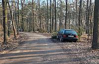 Samochód z kluczykami w środku pozostawiony w Choszczówce