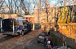 Rozbierał zaparkowany skuter w centrum Warszawy. Interweniowała straż miejska