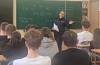 Policjantki uczyły o cyberprzemocy w liceum