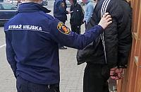 Agresywny 33-latek obezwładniony przez strażników miejskich