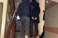 Schowała pieniądze do zamrażarki. Straciła 10 tys. zł