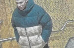 Rozbój przy Rolnej i Wałbrzyskiej. Policja publikuje wizerunki