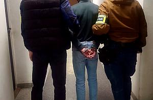 Ucieczka po kolizji i lista przewinień. Kierowca zatrzymany pod Warszawą