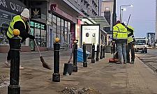 Wiosenne sprzątanie Warszawy. Miliony metrów chodników do oczyszczenia