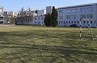 Nowe boiska i bieżnia przy liceum na Woronicza. Umowa podpisana