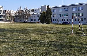 Nowe boiska i bieżnia przy liceum na Woronicza. Umowa podpisana