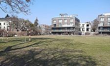 Nowe boiska i bieżnia przy liceum na Woronicza. Umowa podpisana