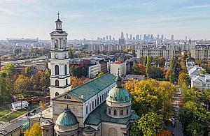 Procesje rezurekcyjne i utrudnienia w ruchu. Sprawdź zmiany