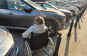 Kierowcy kontra aktywiści. Spór o buspasy, słupkozę i zwężanie ulic narasta