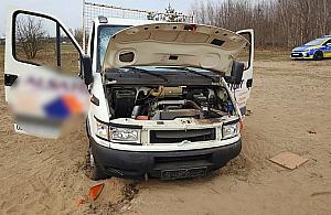 Kradli auta dla "zabawy". Nastolatkowie i 18-latek zatrzymani