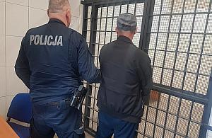 Spowodował kolizję, uciekł i wrócił. Nie miał uprawnień