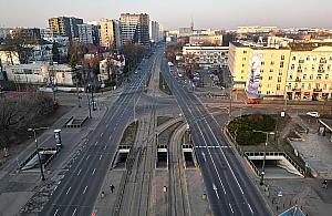 Wolska i Młynarska bez przejścia podziemnego. Jest więcej zieleni i nowe przejścia