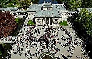 Majówka 2026 w Łazienkach Królewskich. Piknik, koncerty i darmowe zwiedzanie