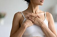 Samobadanie piersi jako element profilaktyki - jak robić to prawidłowo?