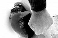 Przemoc domowa w Warszawie rośnie. Tysiące rodzin objętych procedurą