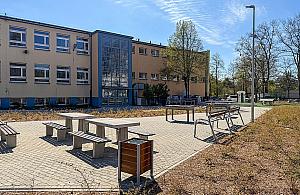 Nowoczesna baza sportowa przy SP 110 na finiszu. Co powstało?