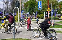 Tłumy na pikniku Zdrowo-rowerowo. Rekord dzieci zdawał na kartę rowerową