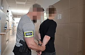 Podszywał się pod policjanta i oszukał kobietę. Straciła ponad 71 tys. zł