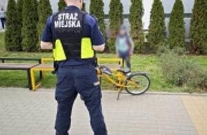 7-latek uciekł ze szkoły. Zatrzymała go awaria roweru