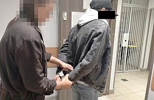 Pościg ulicami. Pijany kierowca uciekał przed policją