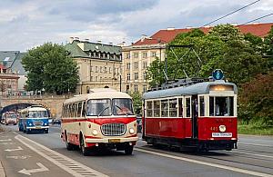 Przemarsze i parada autobusów sparaliżują Warszawę. Będą utrudnienia