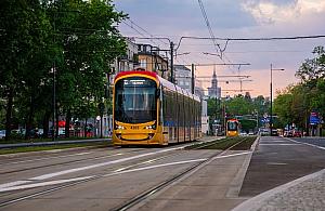 Autobusy wjadą na torowisko tramwajowe do Wilanowa. Zmiany w komunikacji