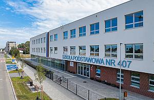 Napisy Braille'a w bemowskich szkołach? Urzędnicy odpowiadają radnemu