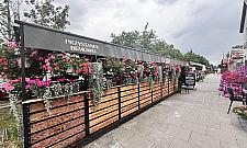 Restauratorzy z Bemowa chcą dłuższego sezonu ogródków gastronomicznych