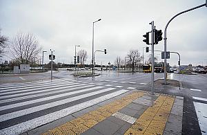 Pieszo-rowerowa inwestycja w al. Sikorskiego z co najmniej 3-letnim poślizgiem