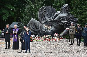 Obchody Powstania Warszawskiego bardziej świeckie? Tego chce Lewica