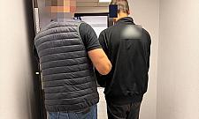 Wypłacali pieniądze z kodów bankowych. Dwaj podejrzani w areszcie