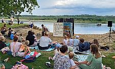 Rusza letnie kino i teatr dla dzieci na plaży Romantycznej. Co i kiedy zobaczymy?