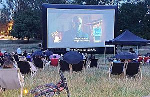 Letnie kino na Ochocie. Co i kiedy warto zobaczyć?