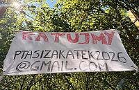 Budowa przedszkola przy Ficowskiego wstrzymana. Sp�r o inwestycj� trwa