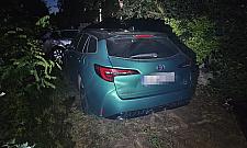 Skradziona w Niemczech Toyota odnaleziona pod Radomiem. Akcja policjant�w z "Kobry" i CB�P