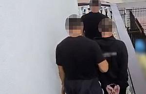 Wyłudzili ponad 300 tys. zł w jeden dzień. Policja postawiła im aż 118 zarzutów