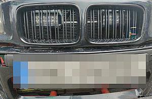 Policyjna kontrola ujawniła nielegalnie przerobione BMW. Kierowca stracił dowód