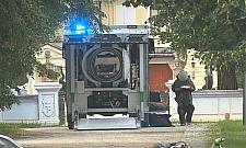 Przedmiot przypominaj�cy pocisk znaleziony na poddaszu ko�cio�a