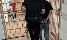 Napad przy wp�atomacie. Pi�ciu podejrzanych trafi�o do aresztu